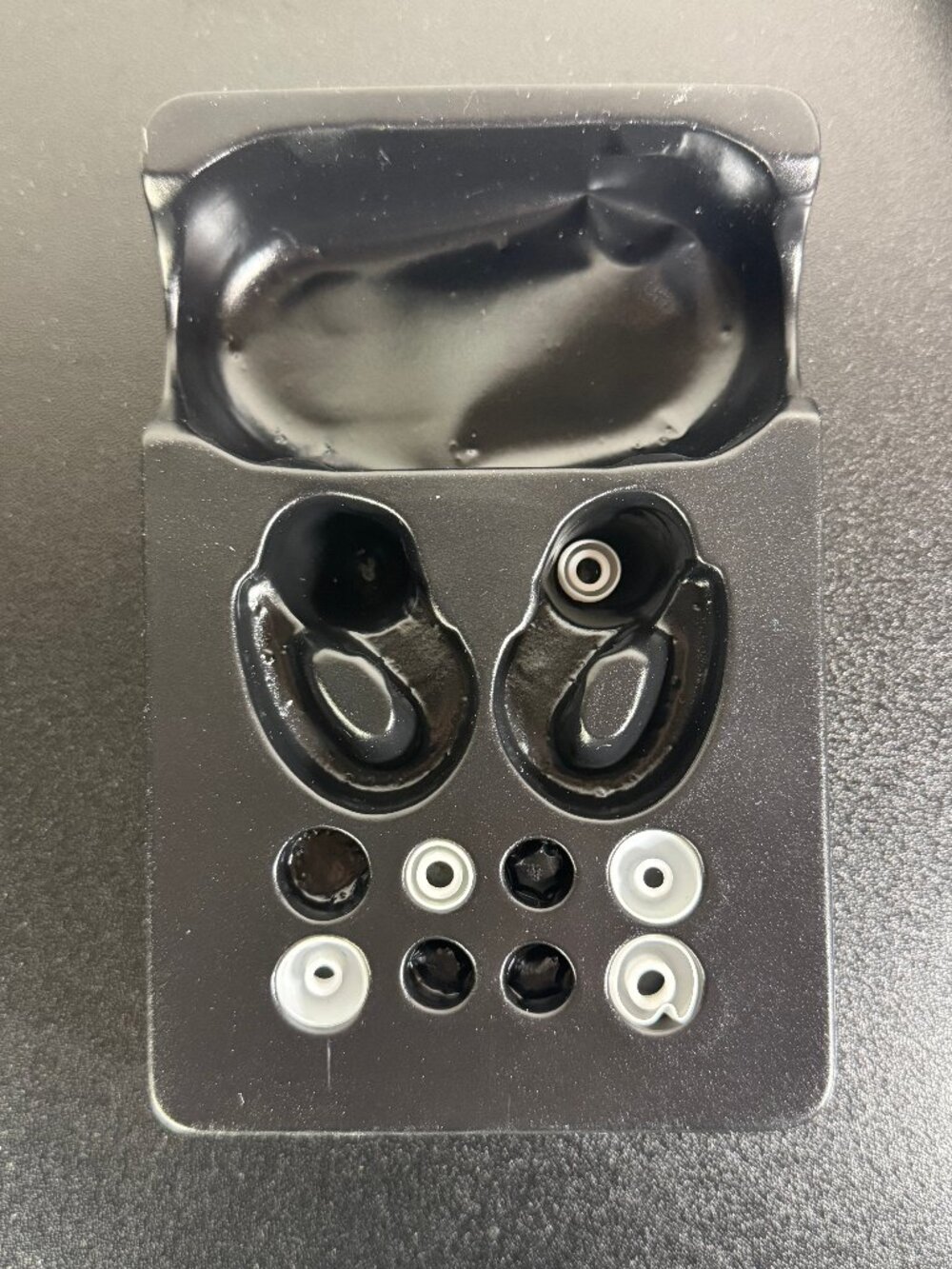 Wireless Earbuds Retail Packaging + Eartips - No Buds Included